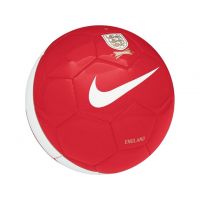 CENG21: Anglia - piłka Nike